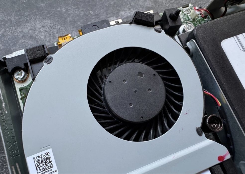 Мини пк HP i5-7gen 8gb 256 ssd Mini PC hdmi в новом состоянии