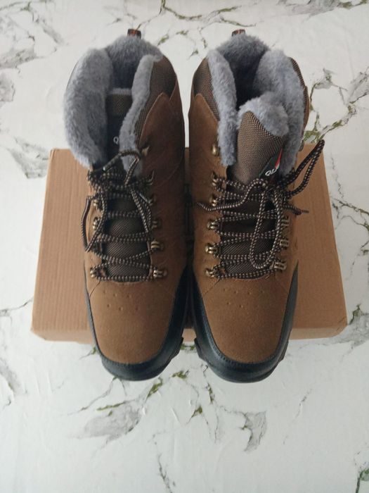 Продаём кроссовки 48 размера