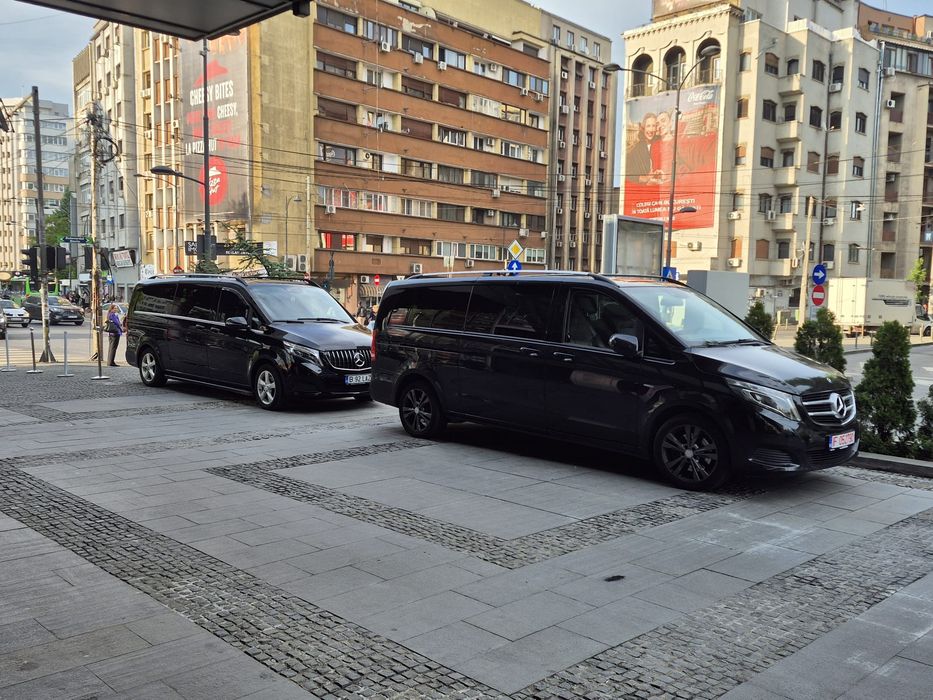 Transport evenimente . Inchiriere microbuze pentru evenimente, servici