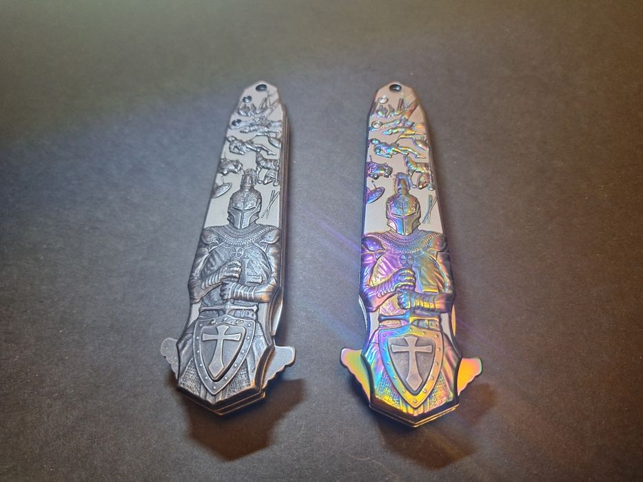 Сгъваем полуавтоматичен нож (3D-релефен)-два цвята