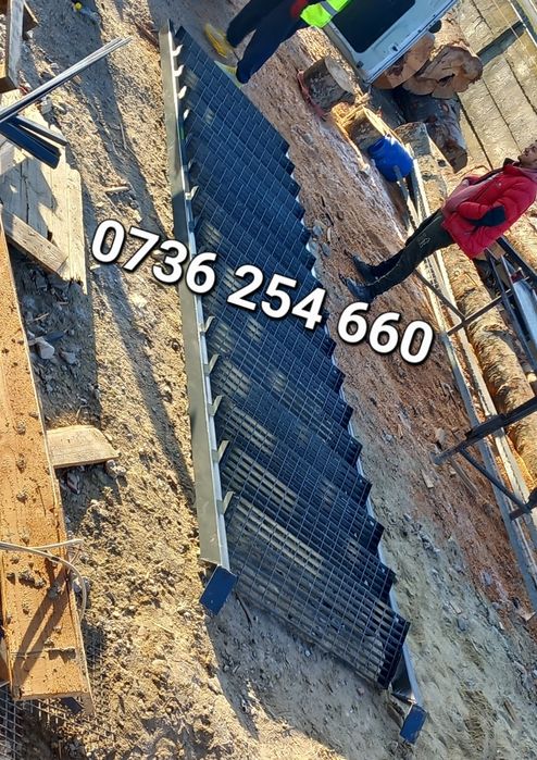 Scara metalice zincate