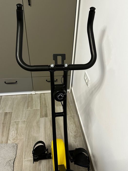 Bicicletă magnetică pliabilă Techfit XB300