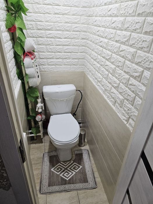 Uy sotiladi 2 xonali