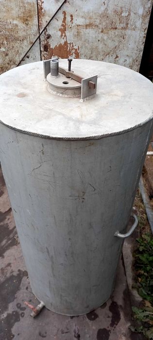 Емкость алюминевая