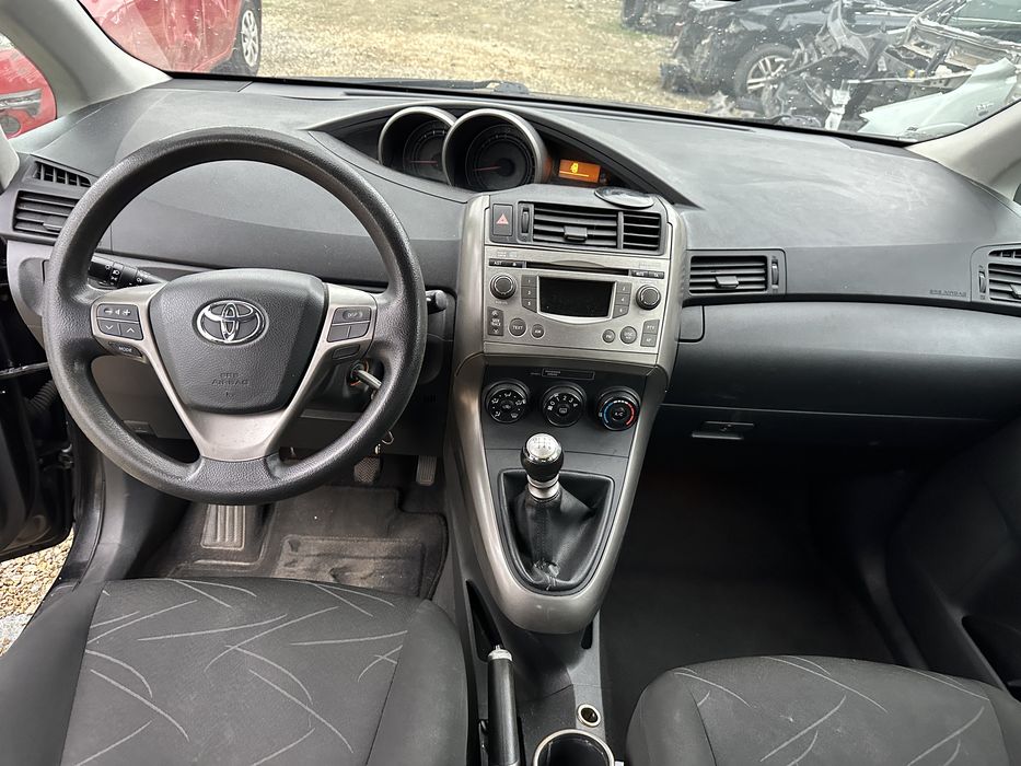 Toyota Verso Тойота Версо 2.0d4d 126 кс 2009г НА ЧАСТИ!