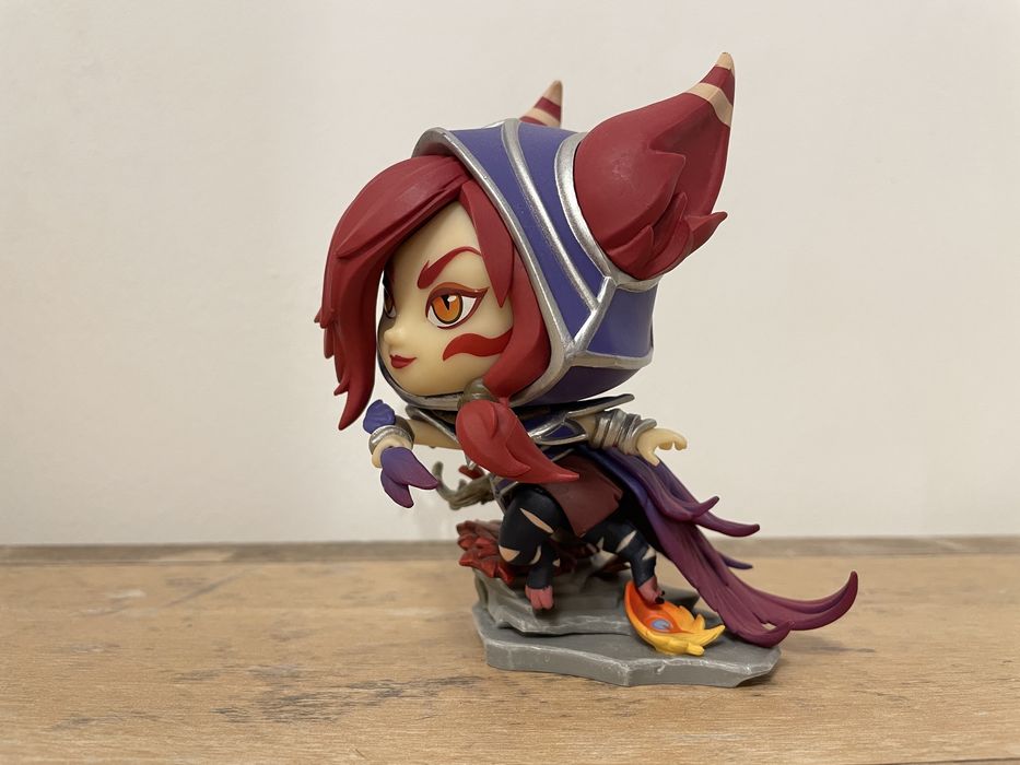 figurine League of Legends Xayah si Rakan