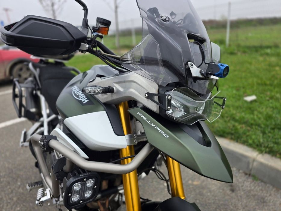 Triumph Tiger 900 rally pro full echipat