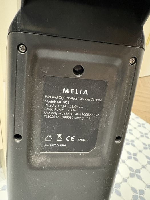 Продается пылесос от Melia ML 1023