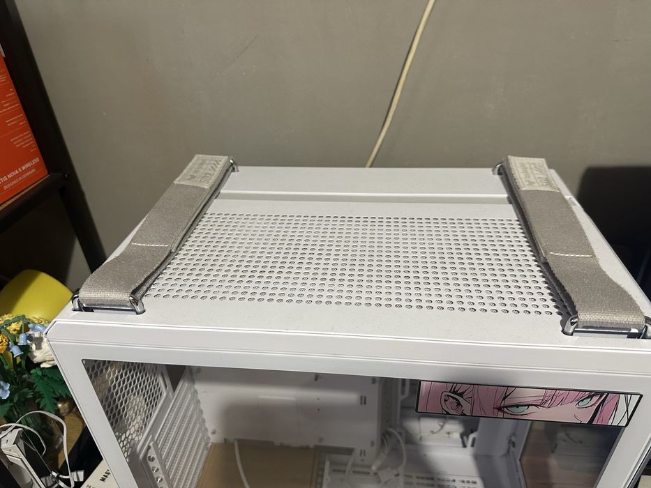 Компютърна кътия Asus gt502 tuf white