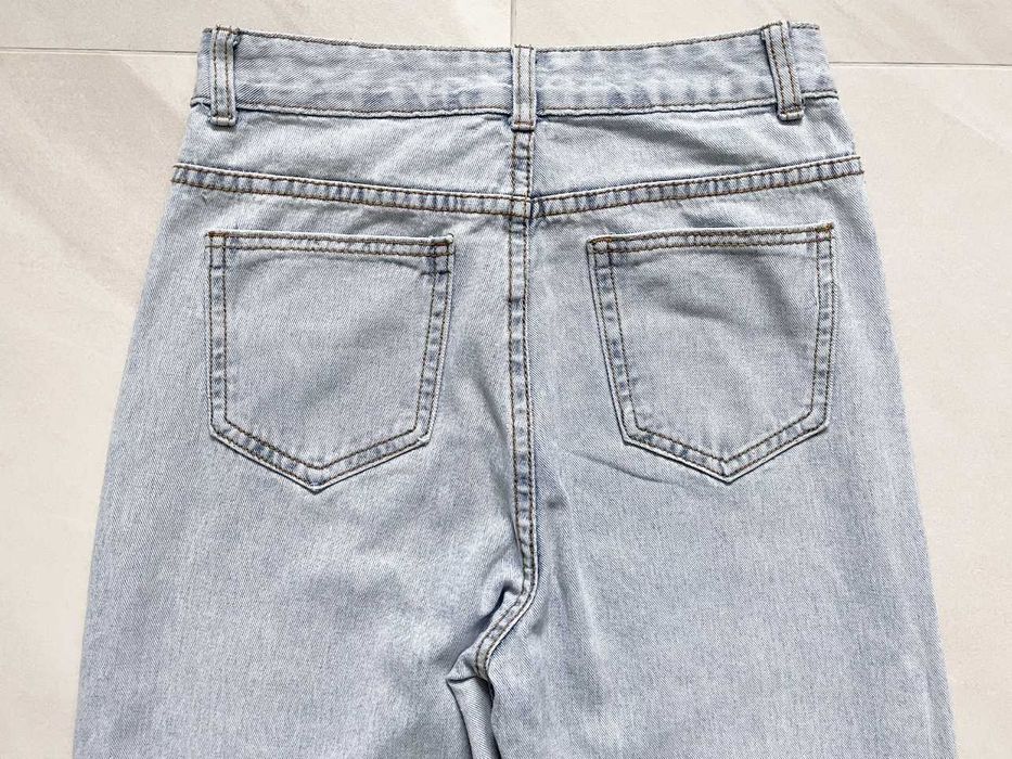 Светлосини накъсани дънки S/36