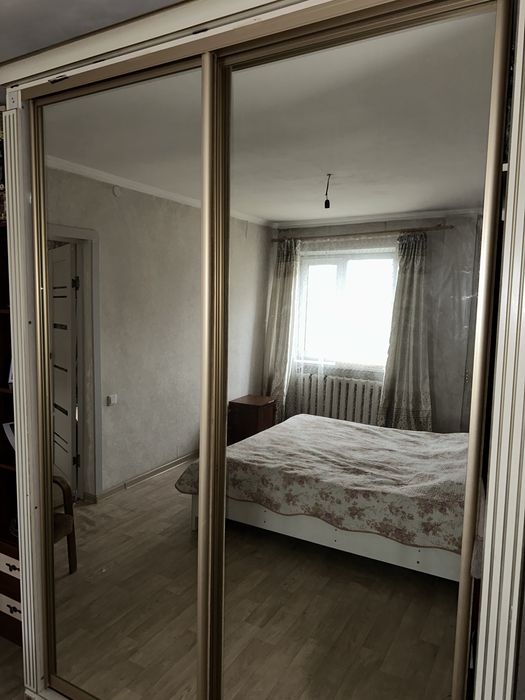 Продам спальный гарнитур