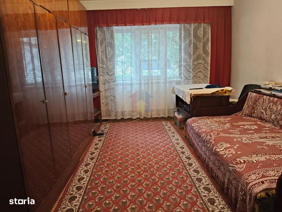 4 camere confort 1 decomandat, 97 mp, parter cu balcon, Buzaului