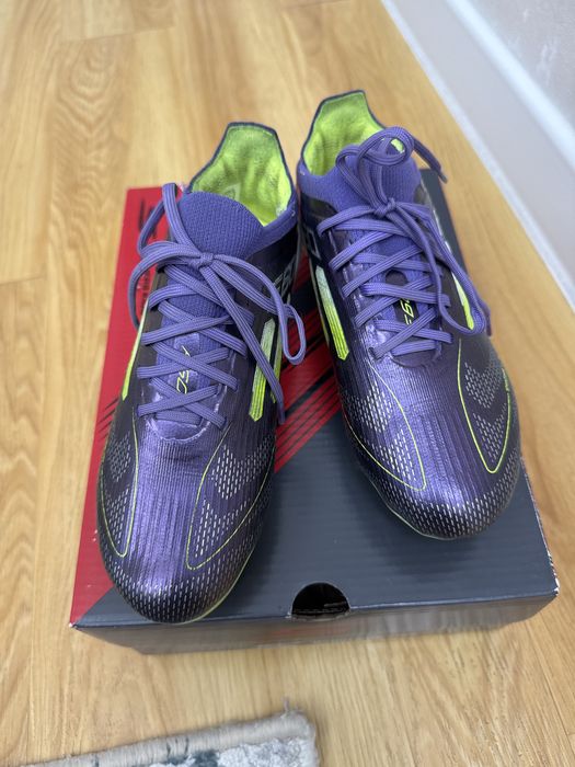 Butsi futbol  бутсы