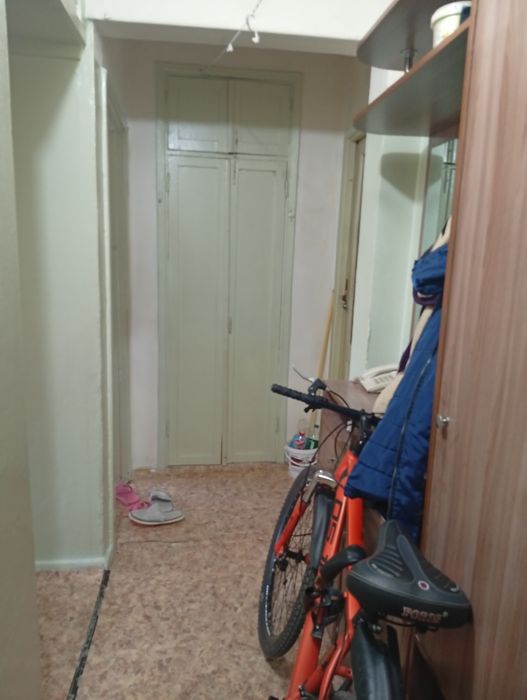 Продам квартиру 2× комнатную