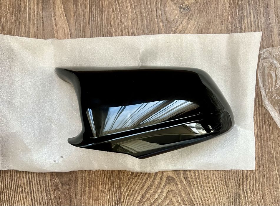 Капаци за огледала  черен лак за БМВ Ф10 Ф11 BMWF10 F11
