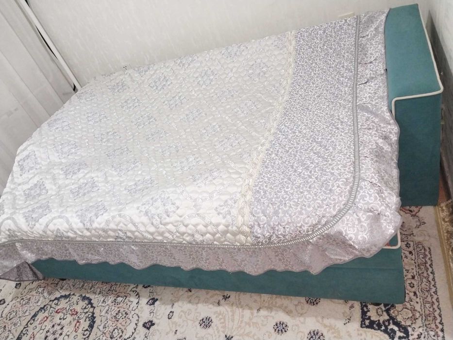 Продам      Покрывало