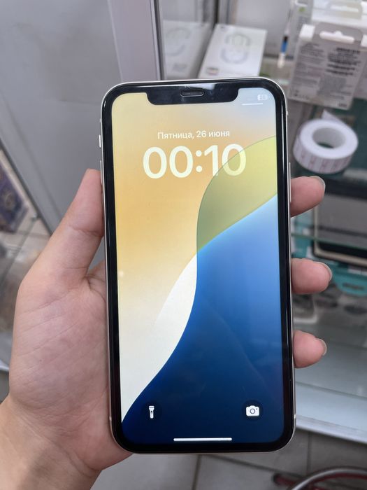 iPhone 11 с гарантией