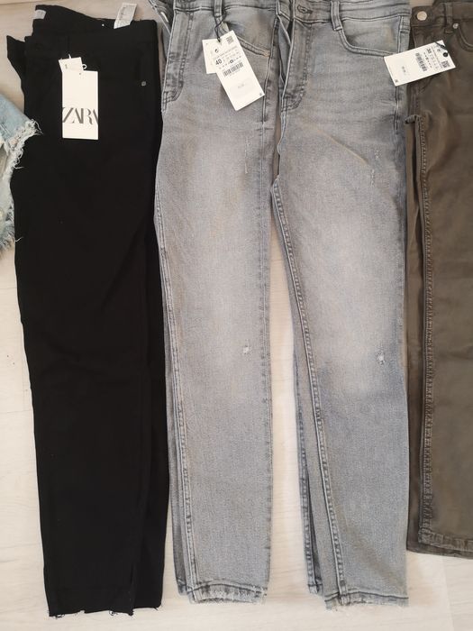 Дънки Зара размер  40 нови с етикет Zara