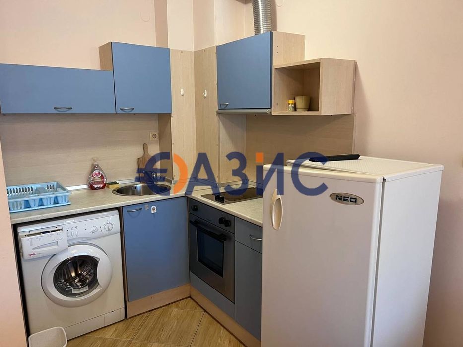 Продава се Двустаен апартамент в к.к. Слънчев бряг - 122 кв.м за 787 €/кв.м - Снимка #4