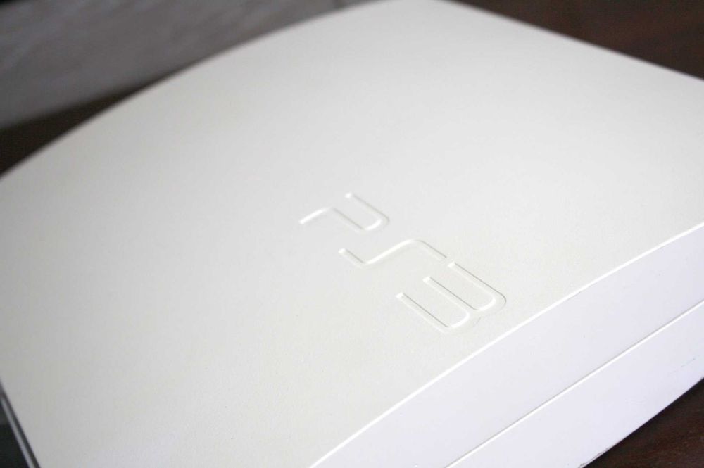 Sony PlayStation 3 Редкая Slim White