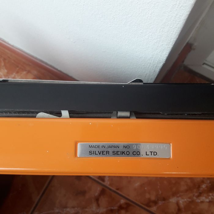 Masina de scris mecanica SILVER SEIKO/SILVER-REED,made in Japan.