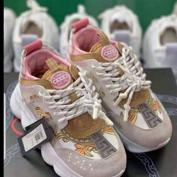 Versace Chain Reaction