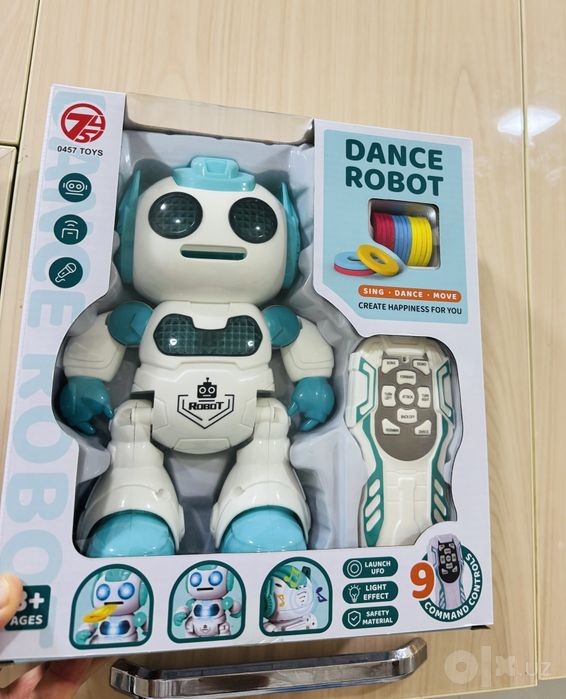 Robot dance (O'ynaydigan robot)