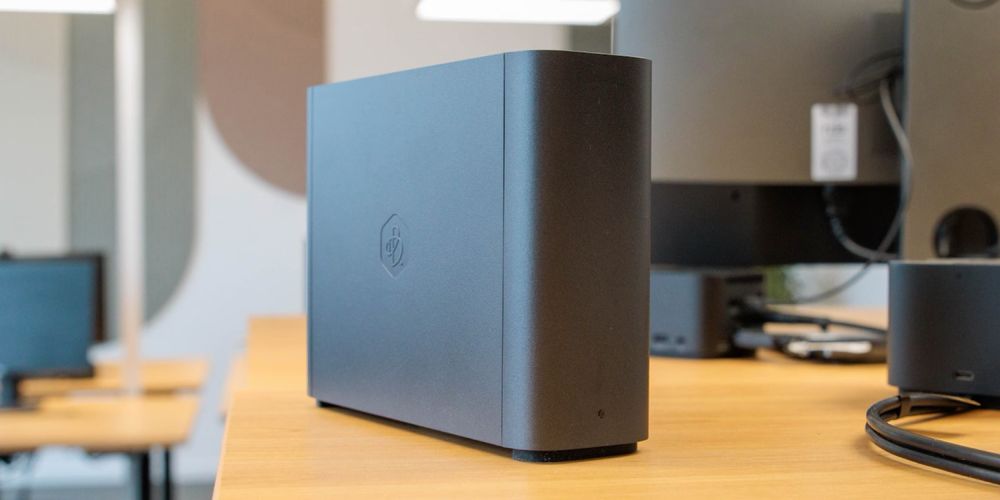 Beestation Plus - 8Tb - foarte putin folosit