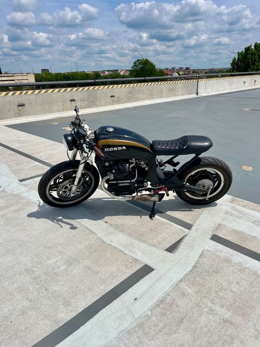 Honda S-Wing Honda GL 500 Silver Wing – motocicletă clasică, recondiționată.