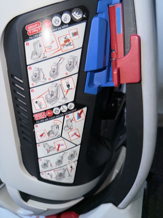 Scaun auto Chicco ISOFIX + Top Tether, 0–25 kg, gri