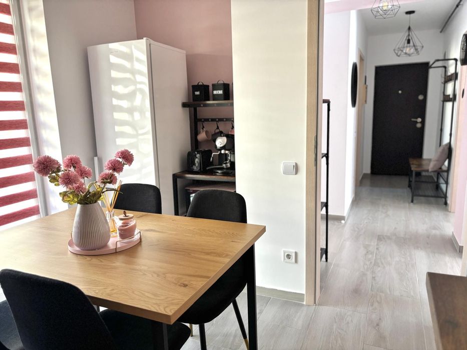 Apartament 2 camere cu terasă(disponibil imediat)