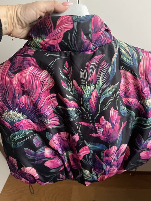 Дамски пухен елек