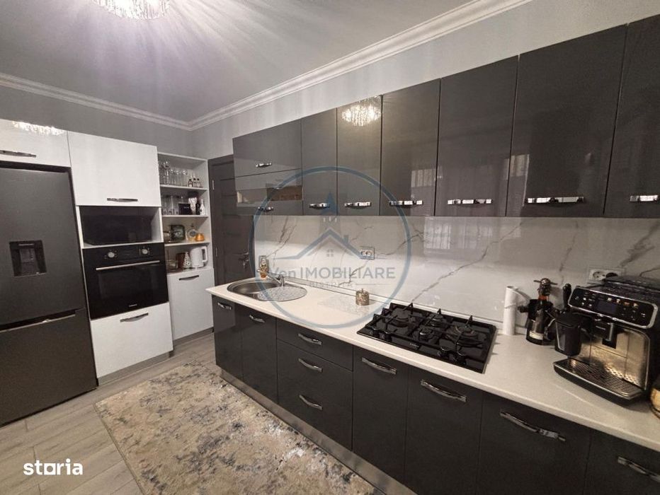 Apartament decomandat de vanzare – zona centrala