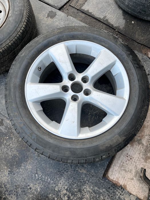 Продаю диск с резиной на R18