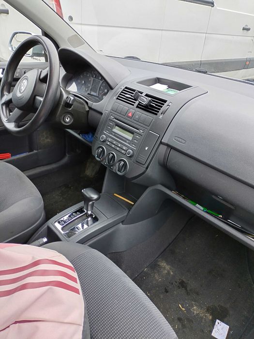 VOLKSWAGEN Polo 2006 — imagine 4