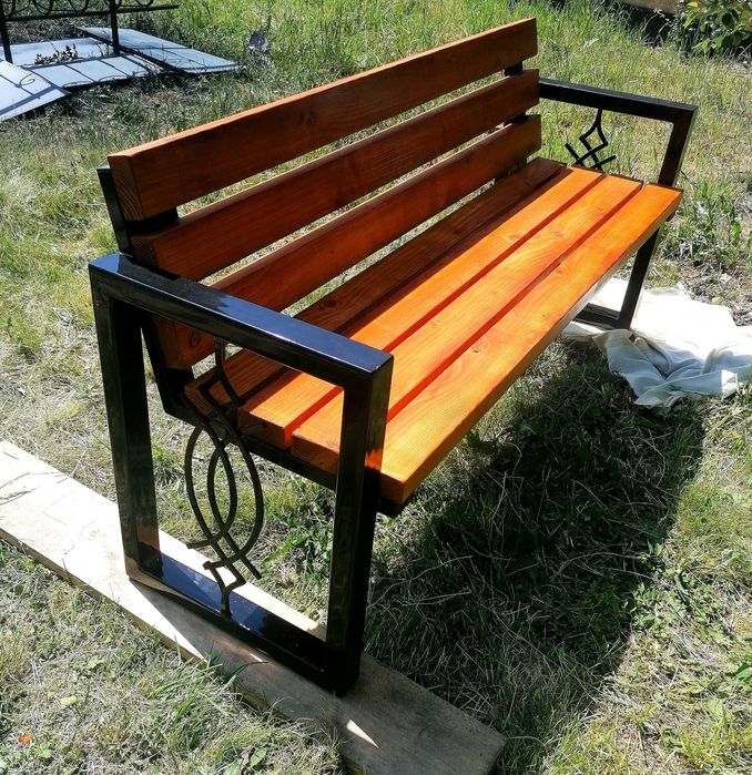 Градински пейки по поръчка