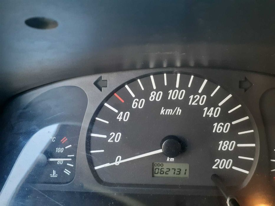 Opel Agila  62.000 km 2005