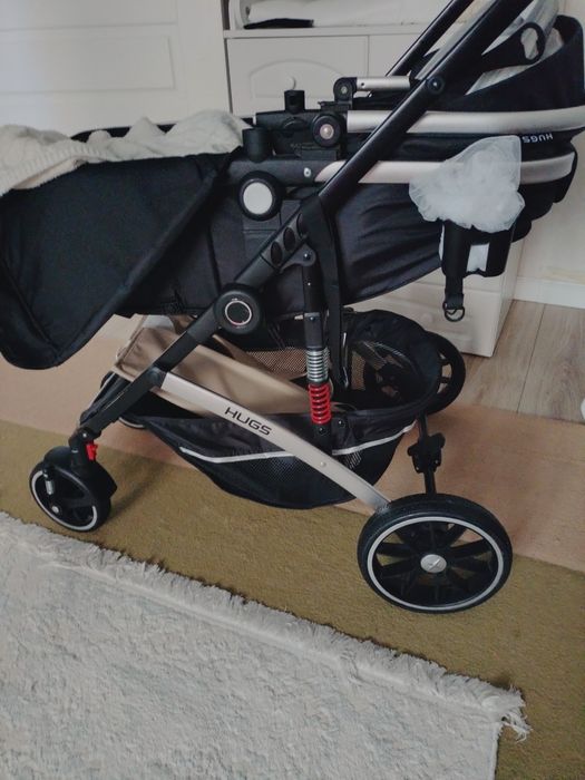 Продается коляска фирмы HUGS