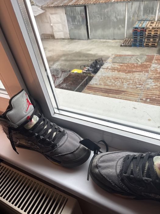 Jordan 5 off white
