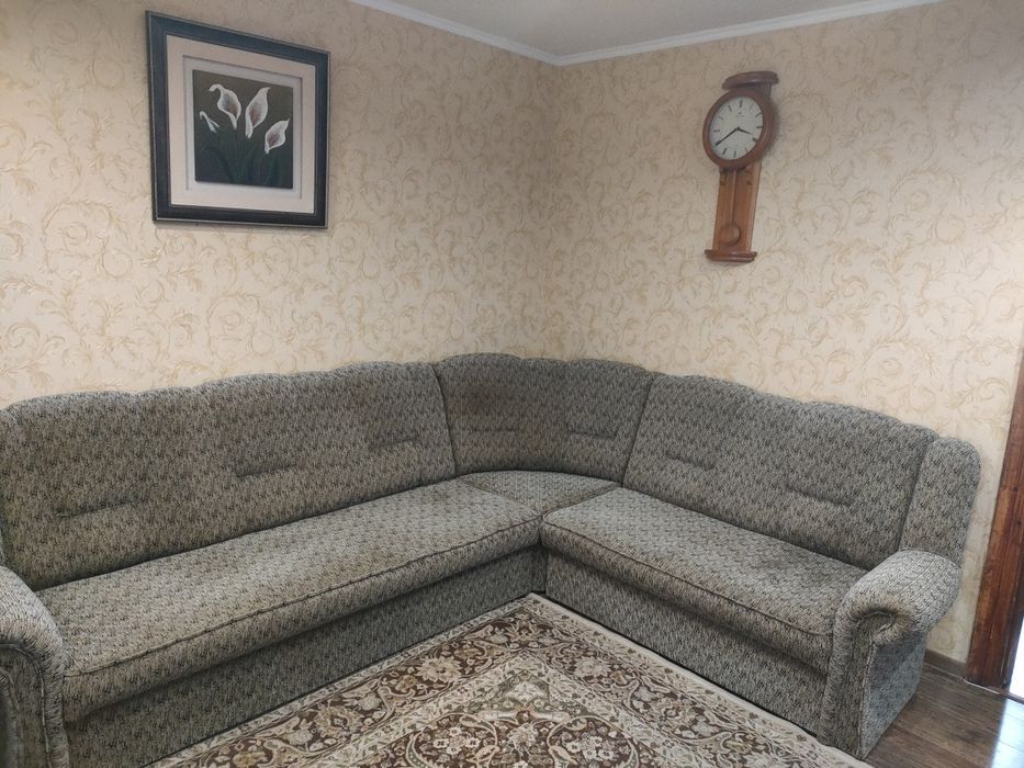 Продам угловой диван
