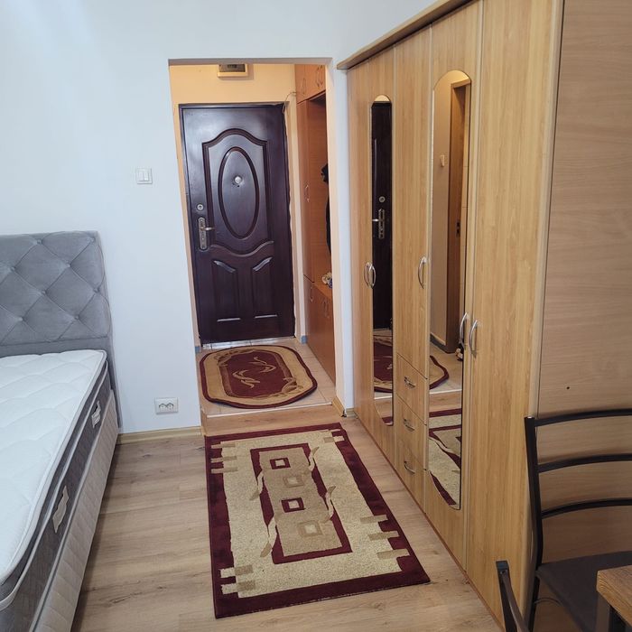 Închiriere garsonieră