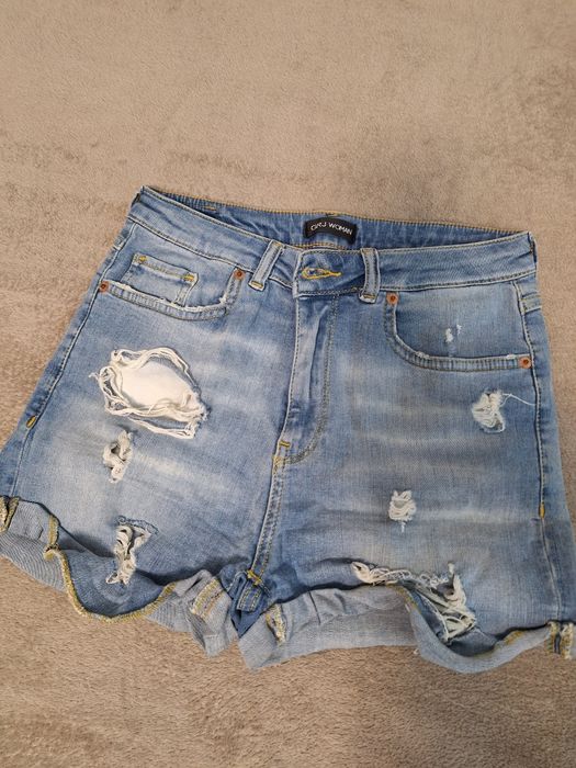 Дамски маркови дънки