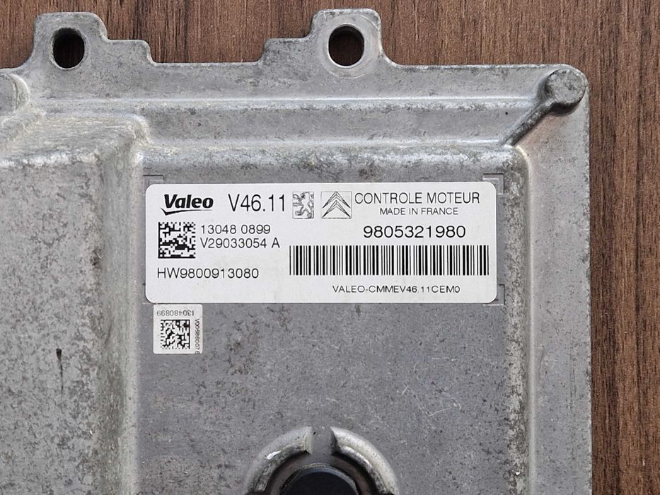 Компютър Valeo V46.11 за Citroen/Peugeot 1.0/1.2 бензин