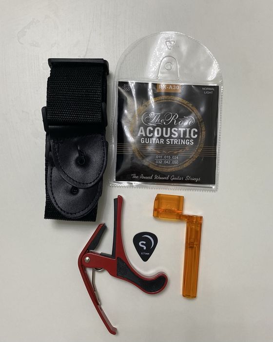 Акустическая гитара