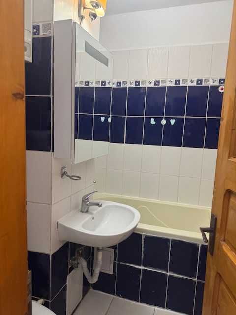 inchiriere apartament 2 camere decomandat ,Micro 3