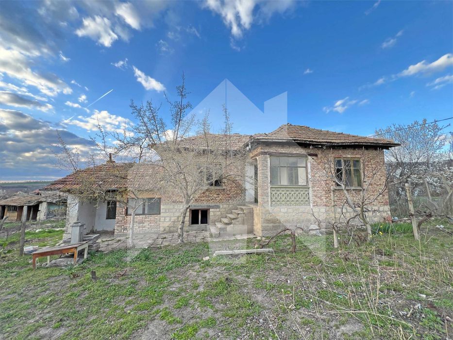 Продава се Къща в Нови пазар - 80 кв.м за 255 €/кв.м - Снимка #2