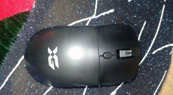Продам безпроводную мышь для ноутта