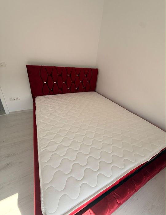 Apartament cu 3 CAMERE