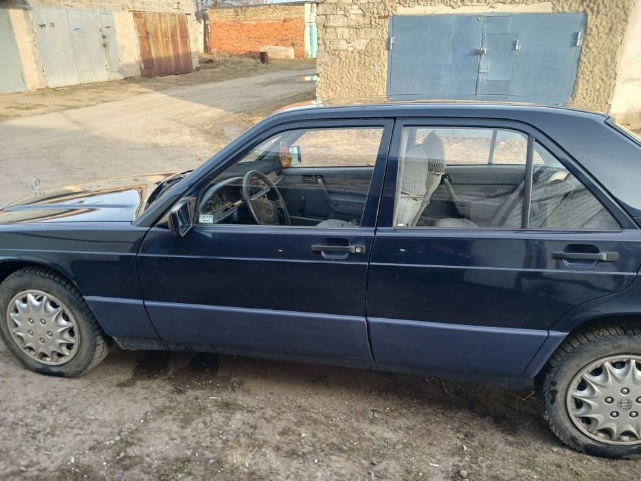 Продам Мерседес 190
