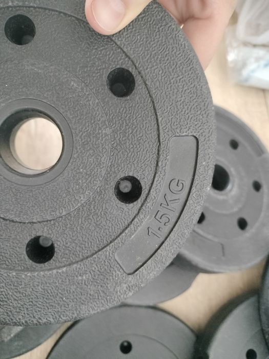 диски для штанги или гантелей